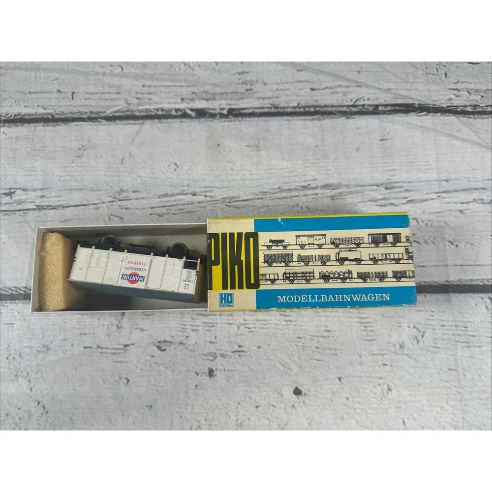 Vintage PIKO HO Scale Train Lot Freight Cars + Entladeanlagen Kit GDR DDR Boxed